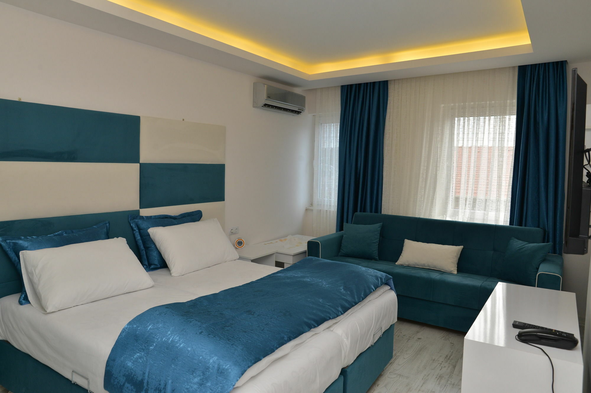 Deep Hotel Istanbul Exteriör bild