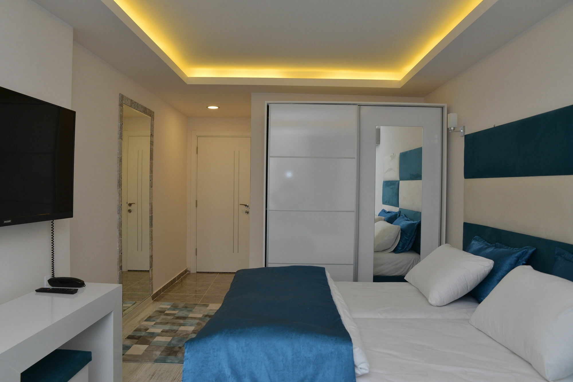 Deep Hotel Istanbul Exteriör bild
